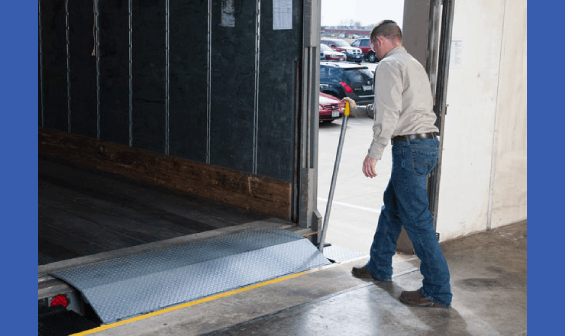 edge of dock leveler